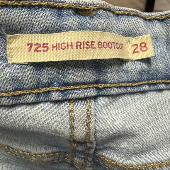 Levi's 725 High Rise Bootcut Jeans Size 28 - Picture 4 of 5